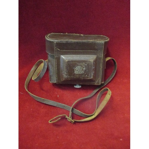 79 - ENSIGN SELFIX 820 SPECIAL VINTAGE CAMERA IN CASE