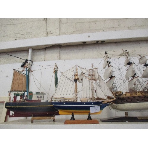 102 - 6 MODEL BOATS ON STANDS INCLUDING 