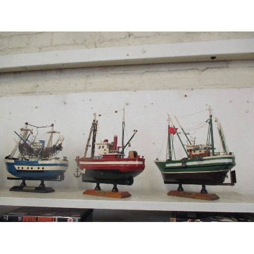 102 - 6 MODEL BOATS ON STANDS INCLUDING 