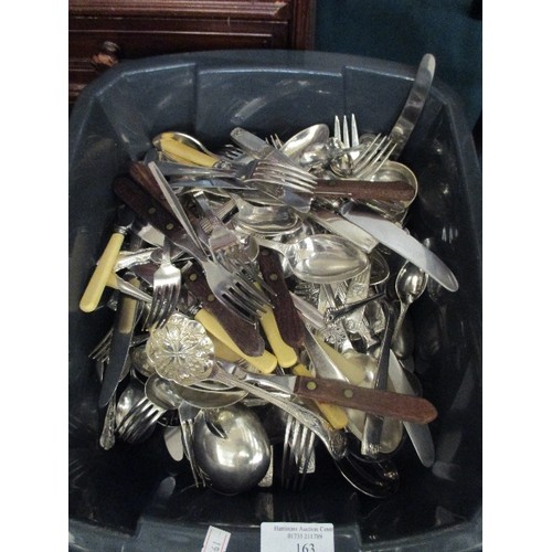 163 - TUB OF MIXED CUTLERY