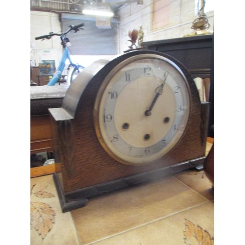 231 - 3 VINTAGE MANTLE CLOCKS WITH KEYS