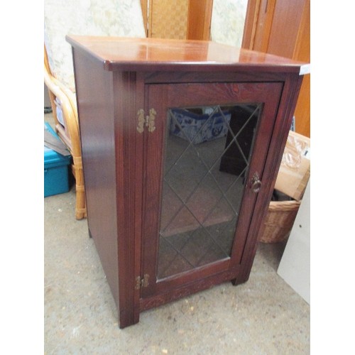 376 - GLASS FRONTED OAK CABINET