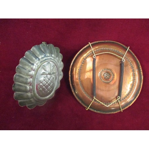 273 - COPPERED PLATE & PINEAPPLE JELLY MOULD