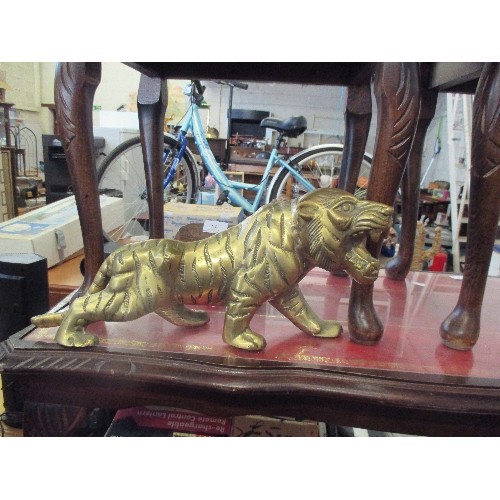 282 - BRASS TIGER 39CM NOSE TO TIP OF TAIL