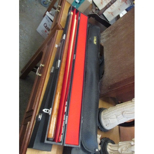 293 - 4 SNOOKER CUES IN CASES INCLUDING RILEY