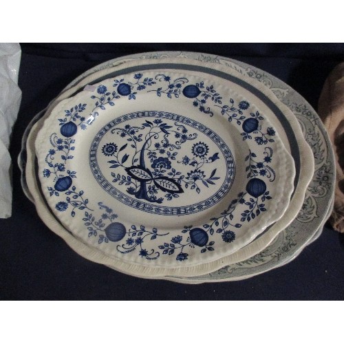 173 - SELECTION OF VINTAGE MEAT PLATTERS, BOWL ETC