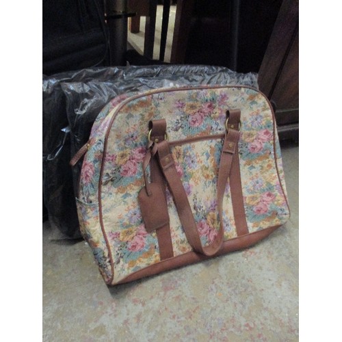 445 - SUITCASES AND BAGS INCLUDING TAPESTRY OVERNIGHT BAG WITH WASH BAG, VARIOUS HANDBAGS ETC