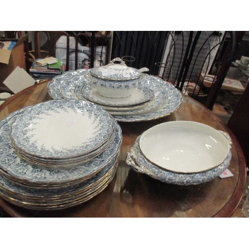 433 - VICTORIAN STAFFORDSHIRE DINNER SERVICE 