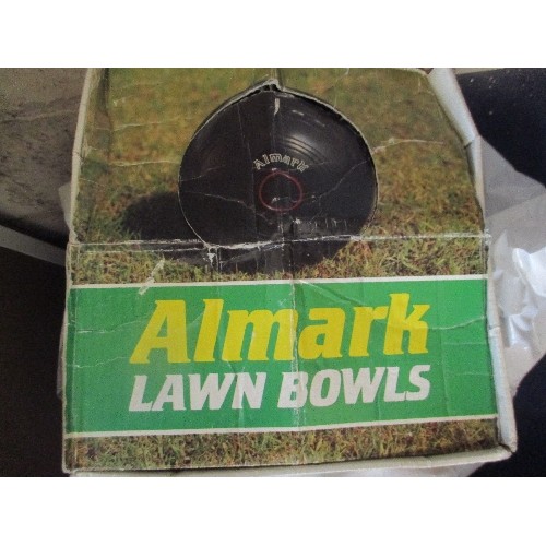 174 - TAYLOR VECTOR BOWLS, ALMARK LAWN BOWLS AND CARRY BAG