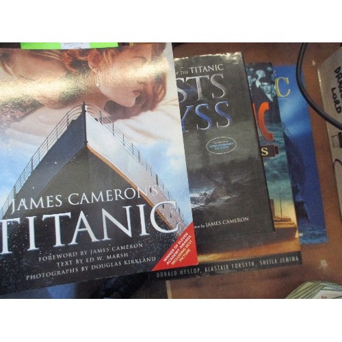 428 - 4 X TITANIC BOOKS INC 