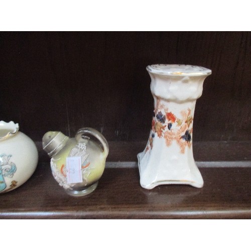 456 - 4 ITEMS OF VINTAGE CHINA INCLUDING A GOSS CRESTED VASE, HAT PIN STAND AND IMARI BOWL