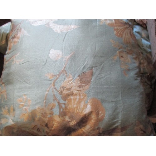 477 - 4 GOOD QUALITY SCATTER CUSHIONS IN PALE GREEN SILK FABRIC WITH FAWN FLORAL PATTERN