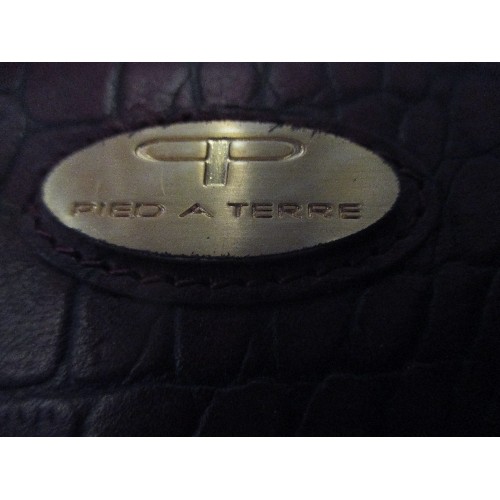 482 - FAUX CROCODILE LADIES WALLET BY PIED A TERRE