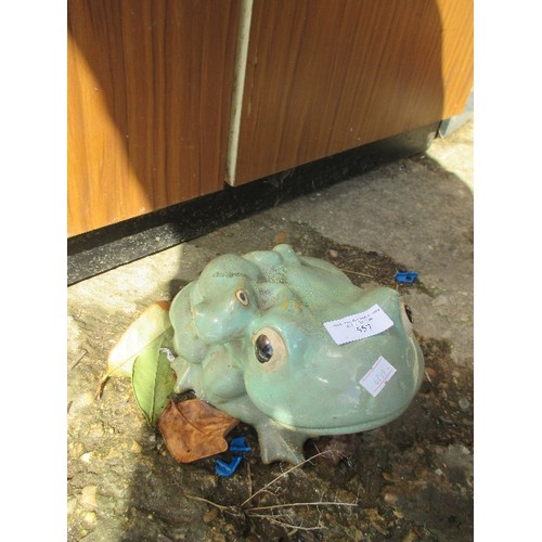 557 - GREEN GLAZED CERAMIC GARDEN FROG