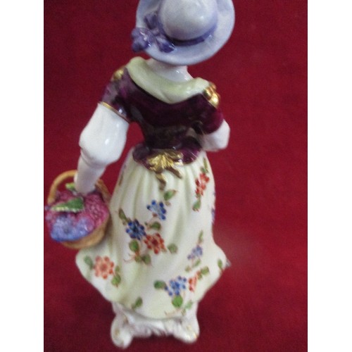 4 - A FINE GERMAN PORCELAIN FIGURE OF A LADY WITH A BASKET, HAND DECORATED -  BY RUDOLF KAMMER VOLKSTEDT... 