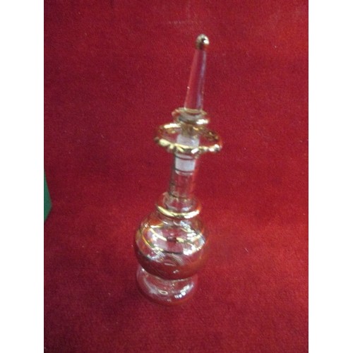 9 - FINE QUALITY TUNISIAN GLASS SCENT BOTTLE WITH GOLD BANDS - WITH A BOX - 10CM