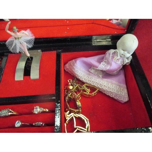 25 - LARGE MUSICAL BALLERINA  JEWELLERY BOX WITH CONTENTS OF COSTUME JEWELLERY, RINGS, WATCHES, NECKLACES... 