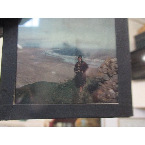 35 - LARGE QUANTITY OF CIRCA 1950S GLASS PHOTOGRAPHIC SLIDES (3 INCH SQUARE) - MEDITERRANEAN SCENES - IN ... 