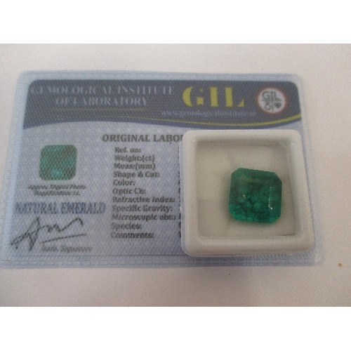 38 - ORIGINAL LABORATORY MADE EMERALD, 9.92CT WITH CERTIFICATE