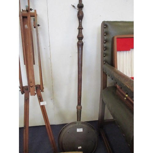 131 - 19TH CENTURY COPPER BED WARMING PAN WITH TURNED HANDLE