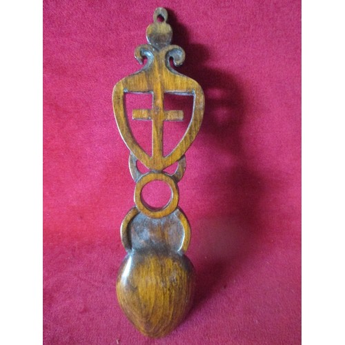 174 - VINTAGE CARVED WOODEN WELSH LOVE SPOON WITH CHRISTIAN SYMBOLS OF CROSS, WHEATSHEAF & 2 FISHES - 28CM