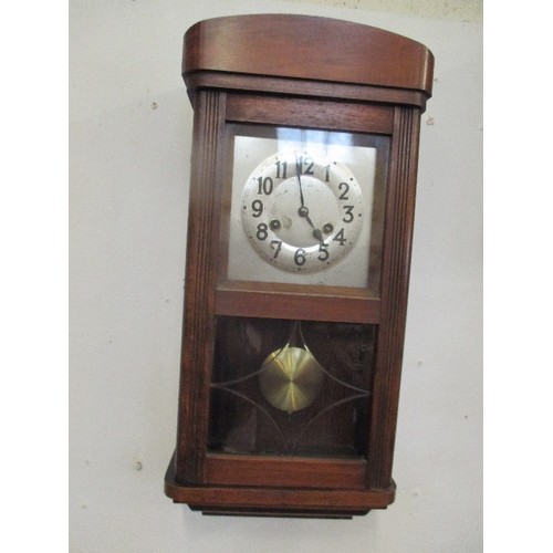 350 - 1930'S OAK CASED WALL CLOCK, THE SILVERED DIAL WITH ARABIC NUMERALS - WITH ETCHED GLASS  PANEL - CHI... 