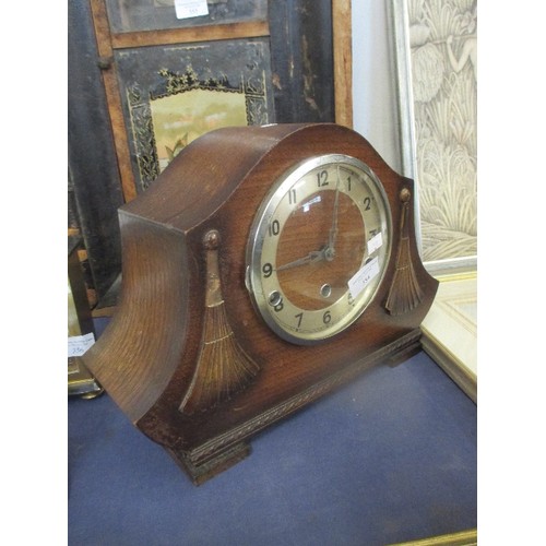 354 - 1940'S OAK VENEERED CASE MANTEL CLOCK WITH TASSEL MOULDING- WESTMINSTER CHIME - LACKING PENDULUM & K... 