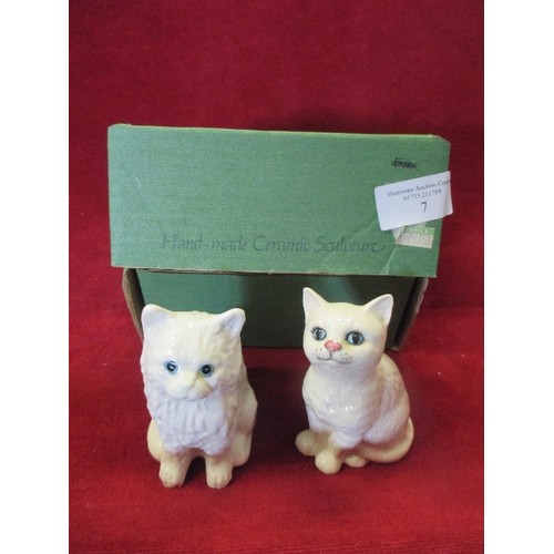 7 - BESWICK POTTERY WHITE SEATED CAT FIGURE WITH BLUE EYES - 10CM - WITH A BESWICK BOX, TOGETHER WITH A ... 