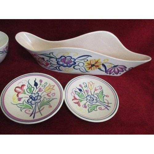 254 - COLLECTION OF MID CENTURY POOLE POTTERY AFTER TRUDA CARTER'S DESIGNS, 4 PIECES MARKED WITH THE 