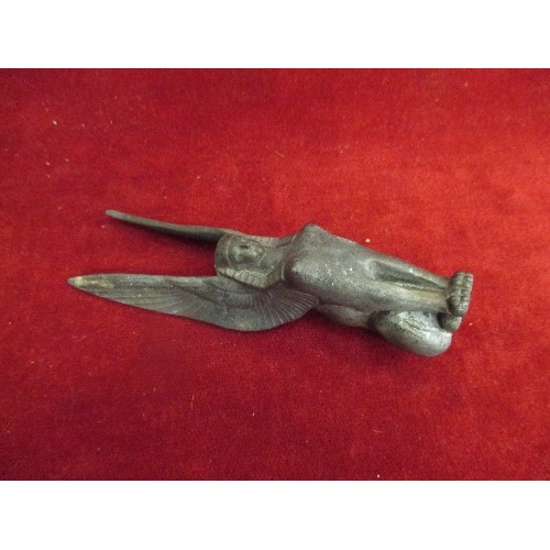 109 - AN EARLY 20TH CENTURY BASE METAL WINGED SPHINX - POSSIBLY A CAR MASCOT - (ROLLAND-PILAIN?) - 14CM