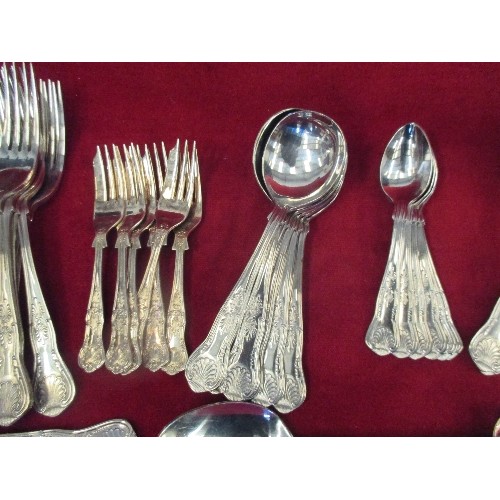 191A - FULL 45 PIECE SILVER PLATED KINGS PATTERN CUTLERY SET