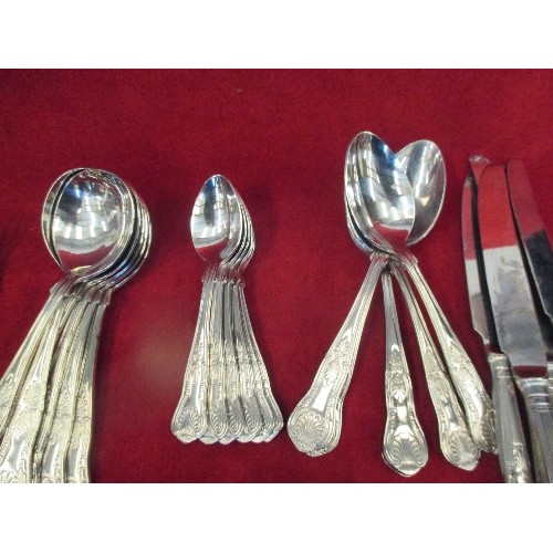 191A - FULL 45 PIECE SILVER PLATED KINGS PATTERN CUTLERY SET