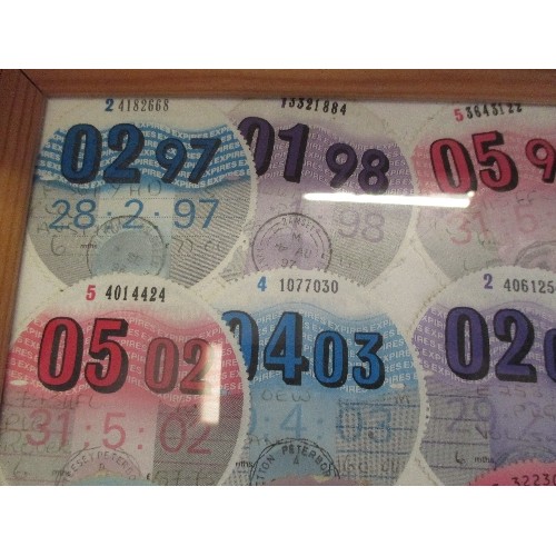 212 - DISPLAY OF CONSECUTIVE YEAR TAX DISCS 1997 TO 2015 IN A FRAME