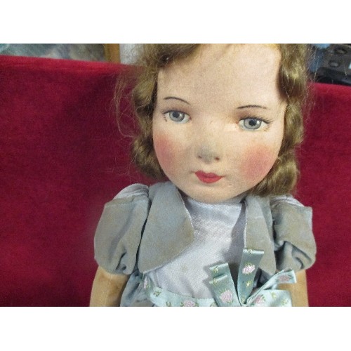 297 - A GOOD NORAH WELLINGS ENGLISH FELT DOLL IN GOOD CONDITION WITH  ORIGINAL VELVET AND SATIN DRESS - 47... 