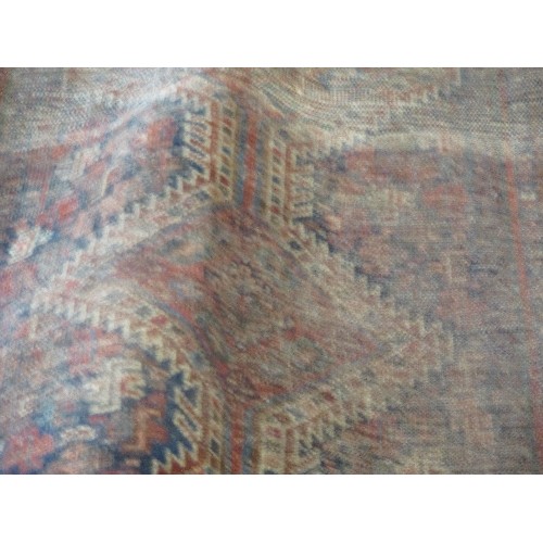 300A - HAND KNOTTED PERSIAN CARPET IN REDS AND BLACK MEDALLION PATTERN - 130CM X 200CM