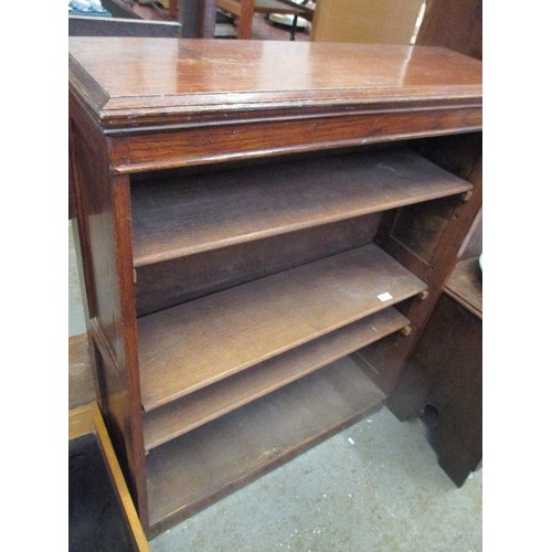 407 - EDWARDIAN OAK BOOKCASE WITH PANELLED SIDES AND 3 ADJUSTABLE SHELVES - 90CM X 30CM X 113CM