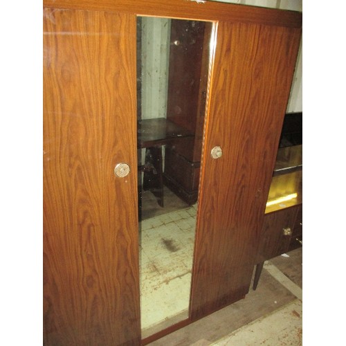 512 - MID CENTURY BEDROOM SUITE BY SCHREIBER COMPRISING 2 WARDROBES, ONE WITH A CENTRAL MIRROR & DRESSING ... 