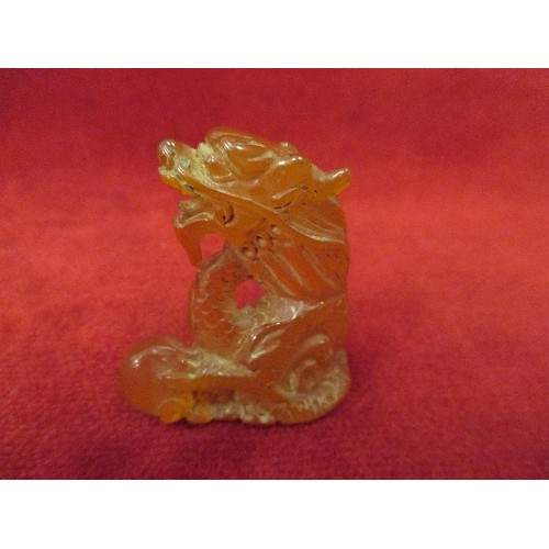 21 - 20TH CENTURY CARVED AMBER DRAGON- 4CM