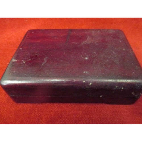 22 - MID 20TH CENTURY CHINESE INKSTONE IN WOODEN BOX WITH FOO DOG INK STICK