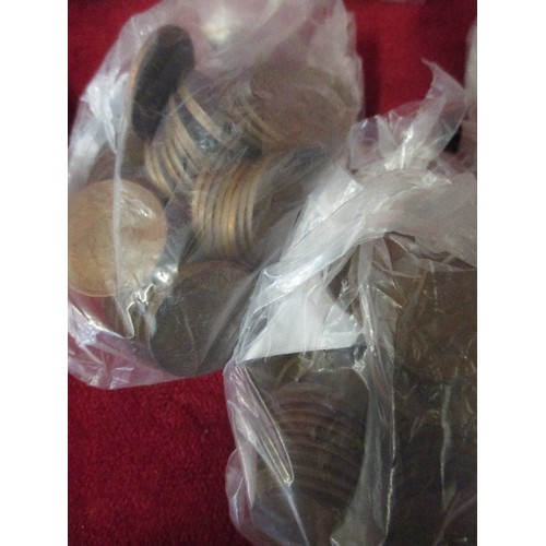 78F - BAG OF VARIOUS GEORGE VI AND ELIZABETH II COPPER COINS : GEO VI - 25X ONE PENNIES, 25X HALF PENNIES,... 