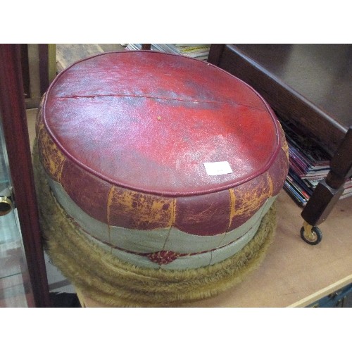 418 - MID CENTURY RETRO POUFFE WITH A LOOSE COVER