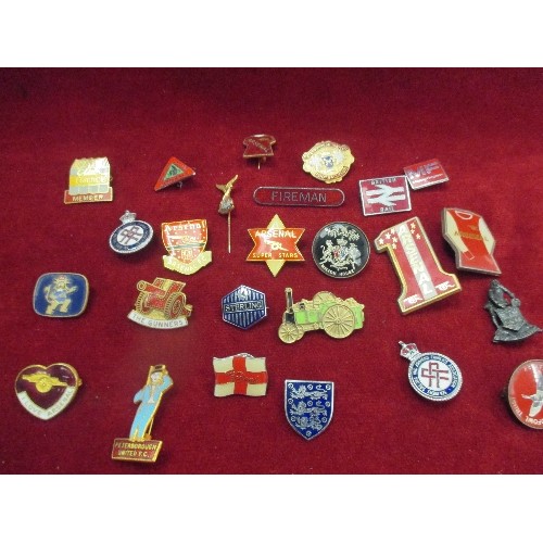28 - COLLECTION OF VINTAGE ENAMEL PIN BADGES INCLUDING BRITISH RAIL, ARSENAL, PETERBOROUGH UNITED, 