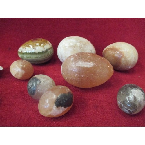 74A - 8 ONYX EGGS AND 4 SHELLS