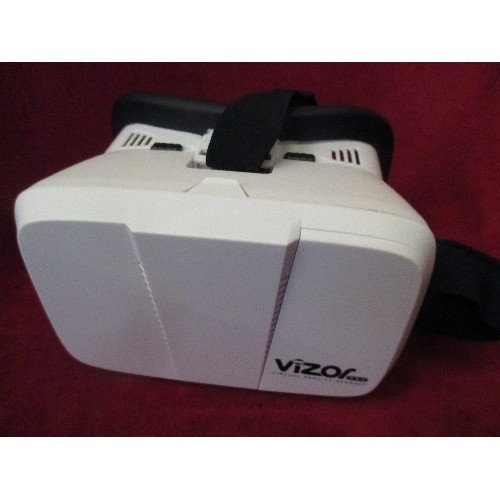 84 - VIZOR PRO VR HEADSET