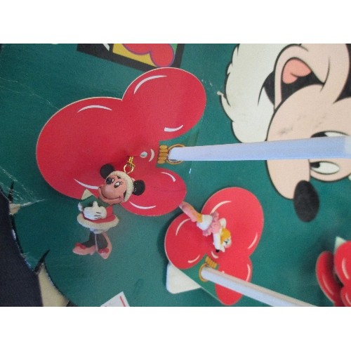 79 - MICKEY UNLIMITED TINY TREE TRIMMERS