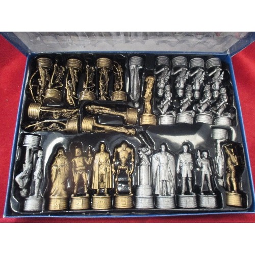 125 - STAR WARS. EPISODE II, ATTACK OF THE CLONES, PEWTER & BRONZE EFFECT CHESS SET. COMPLETE AND BOXED.