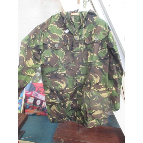 139 - ARMY ISSUE CAMOUFLAGE SMOCK WINDPROOF JACKET.