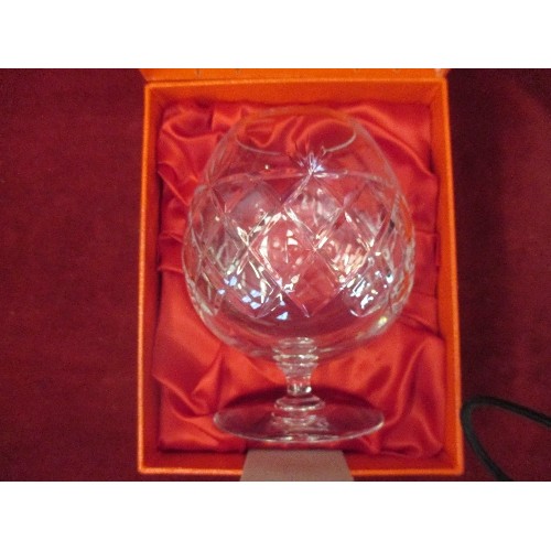 209 - ROYAL BRIERLEY CRYSTAL VASE/GOBLET IN ORIGINAL BOX. APPROX 14CM H.