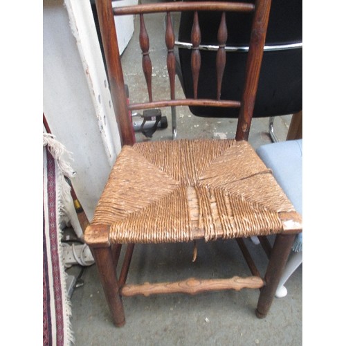 279 - 19TH CENTURY ELM COUNTRY CHAIR WITH RUSH SEAT, A WOODEN STOOL WITH BLUE BUTTONED SEAT AND A COMPUTER... 