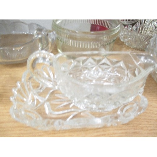 418 - 2 SHELVES OF GLASS - FRUIT BOWLS ETC